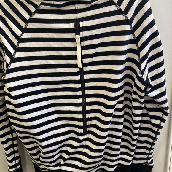 Lululemon baggy hoodie - Picture 3 of 6